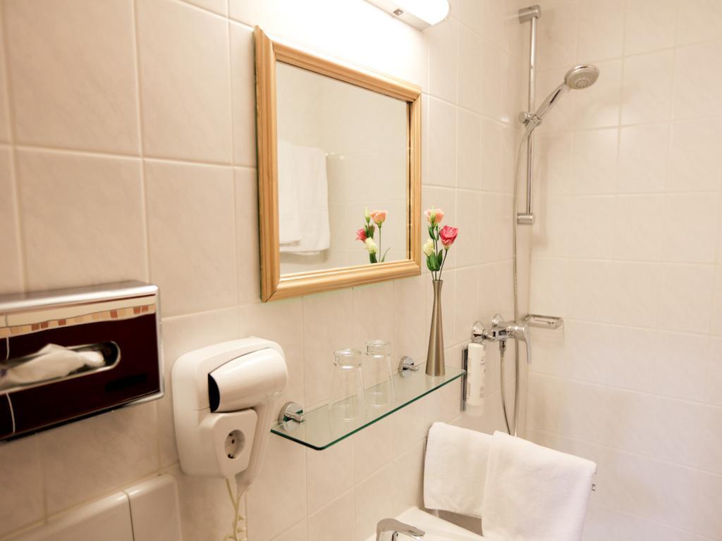 Burghotel Bad Belzig Екстер'єр фото